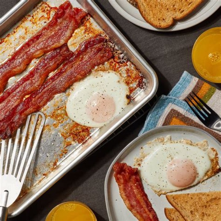 Bacon ___ eggs