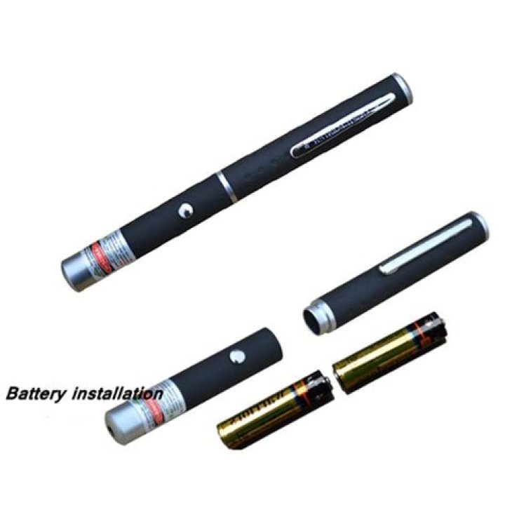 Battery size for a laser pointer