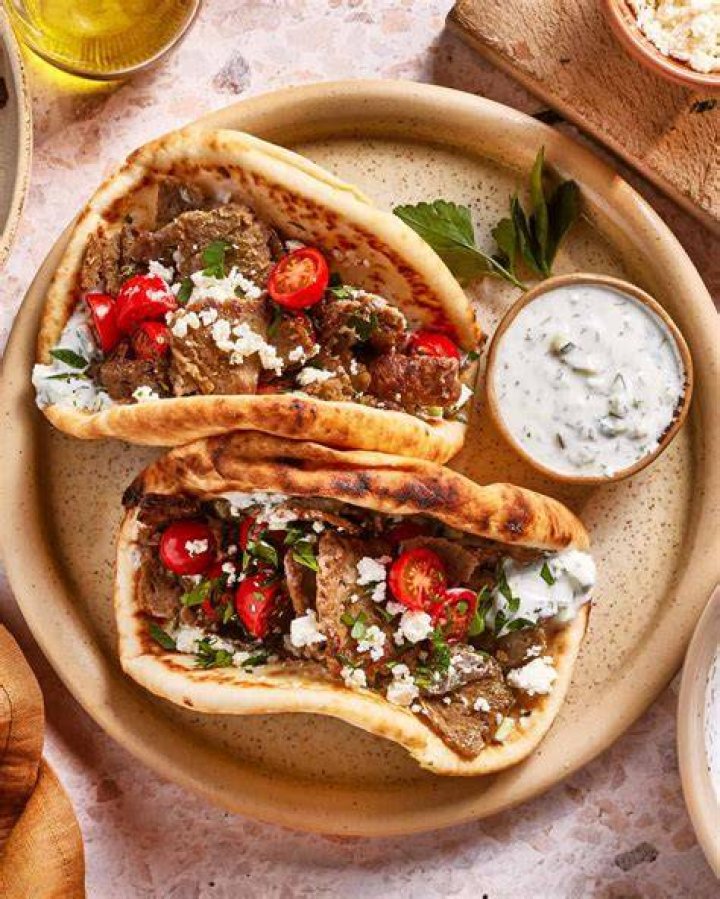 Bread used in a gyro