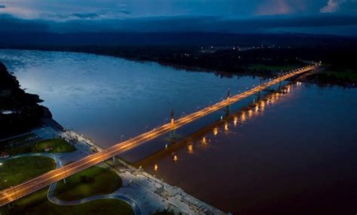 Bridge-crossing fee