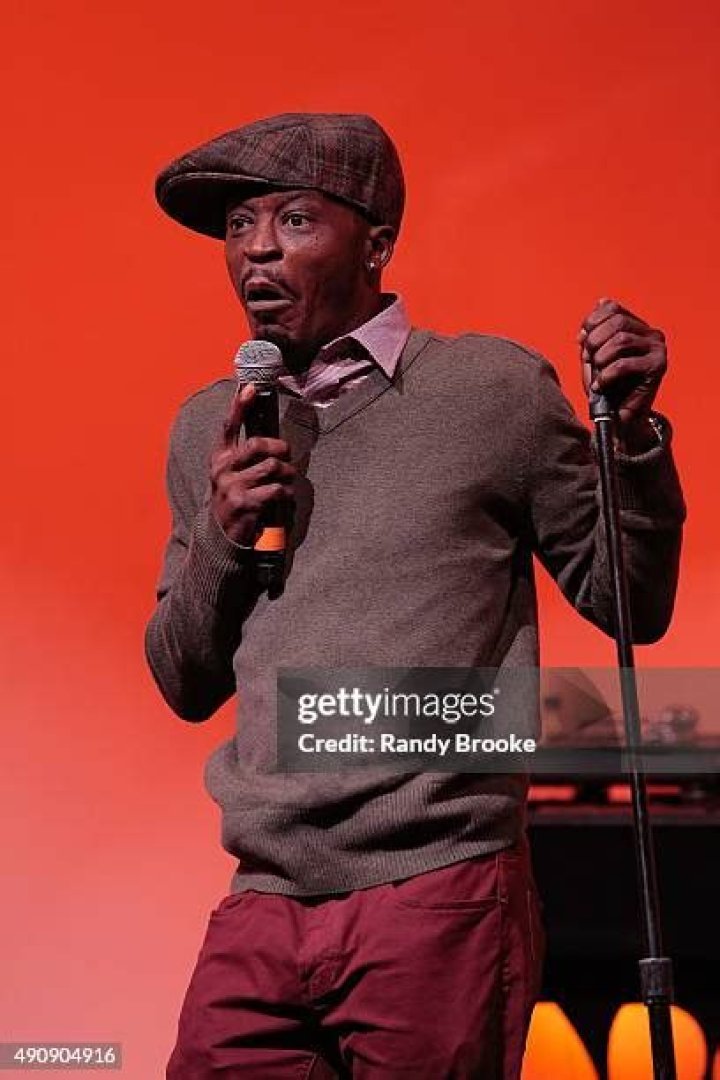 Comedy club host