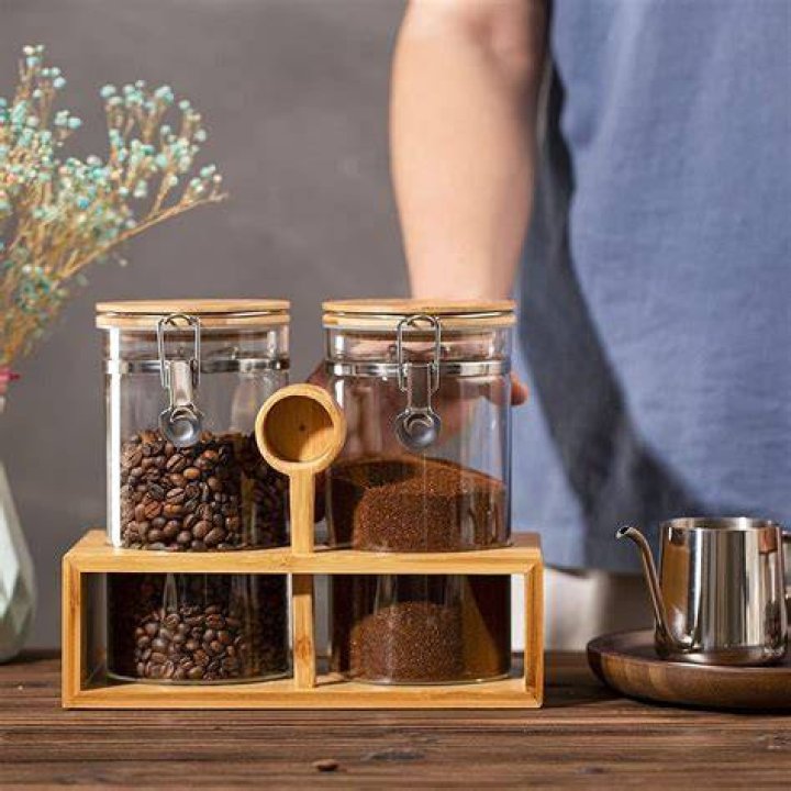 Container for coffee grounds