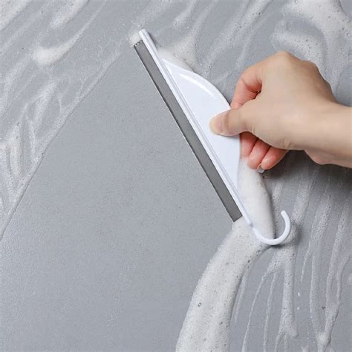 Countertop wiper