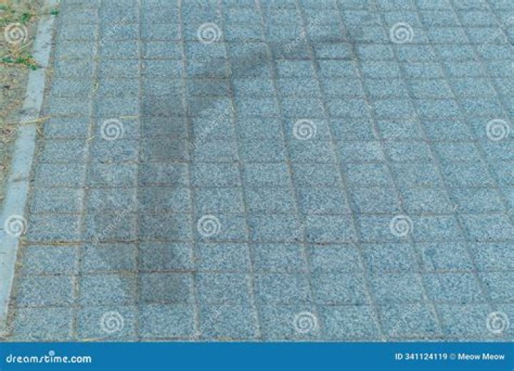 Dark oily stuff for paving
