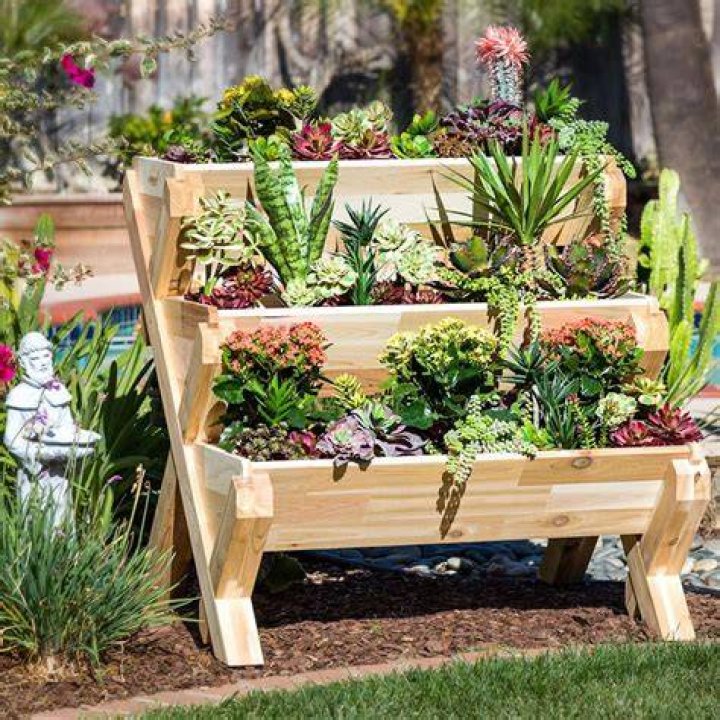 Decorative garden planter