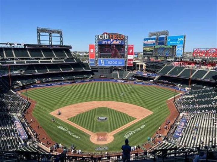 ___ Field (Mets' stadium)
