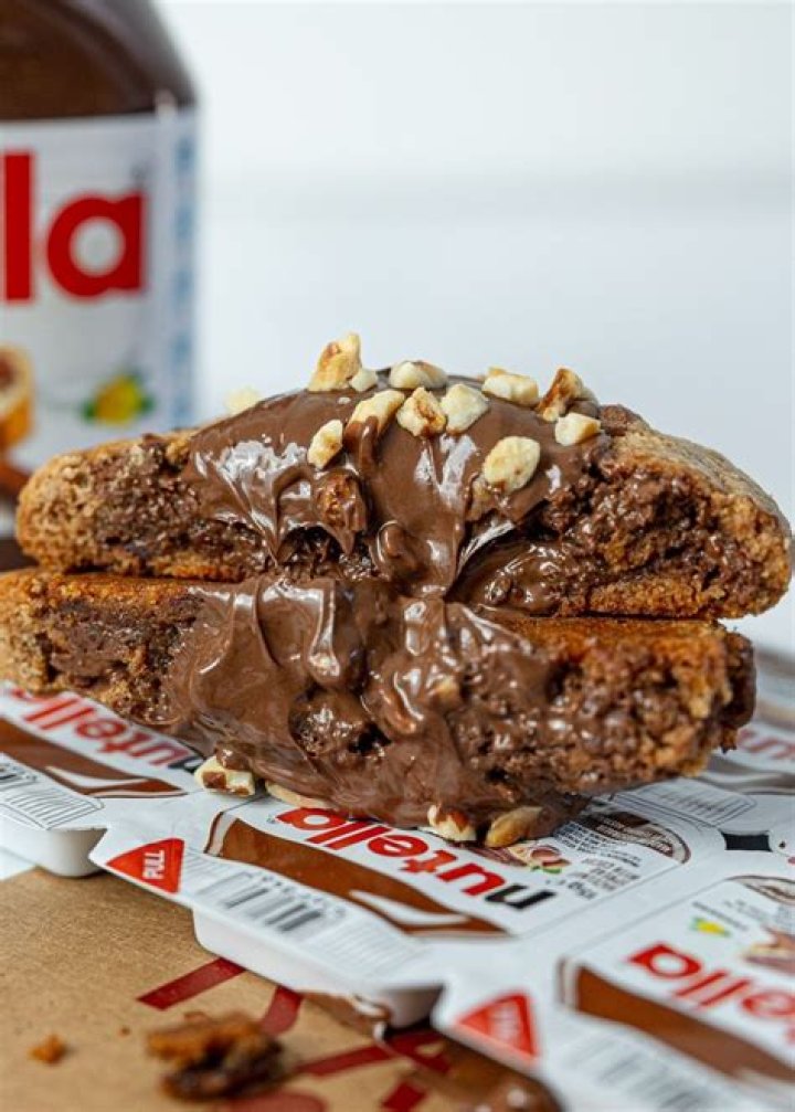 ___ Fields (cookie brand)