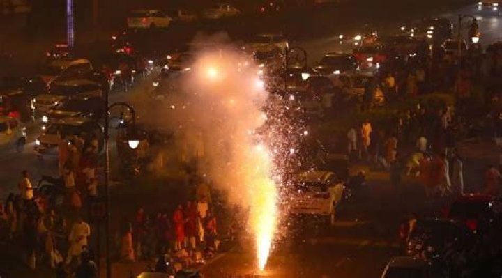 Firecracker noise