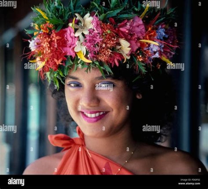 Garland worn in Polynesia