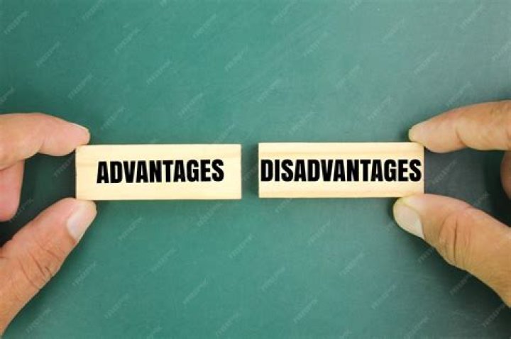 Has the ___ hand (advantage)