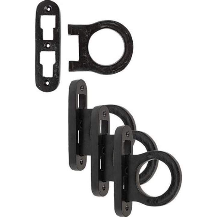 Horseshoe fastener