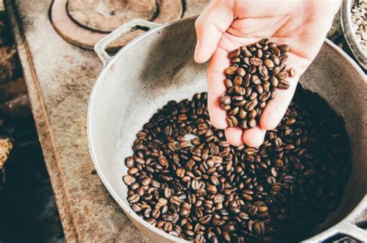 How coffee is typically served
