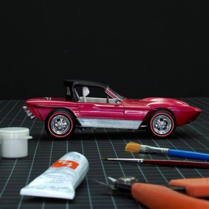 Model car builder's adhesive