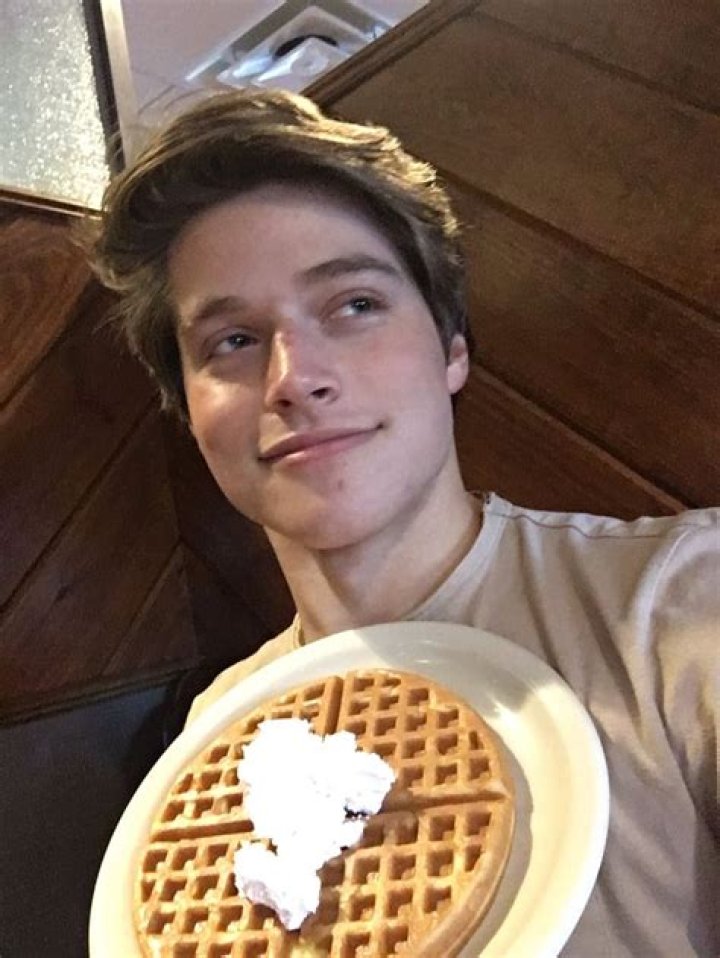 ___ muffin (sexy guy)