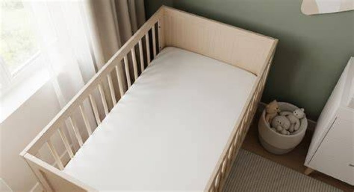 Newborn's bed
