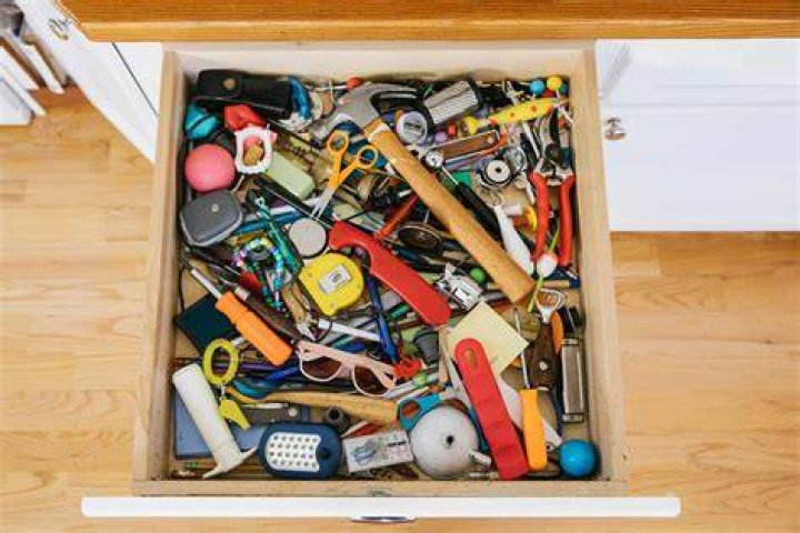 Odds and ___ (miscellaneous objects)