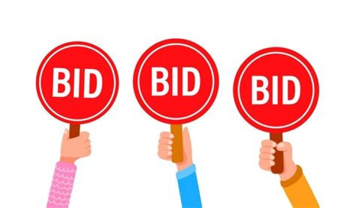 Offers at an auction