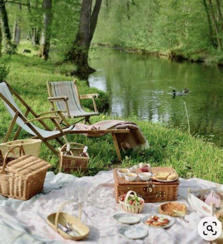 Picnic-spoiling weather