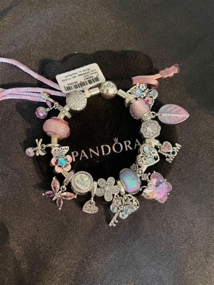 Pinterest and Pandora for example