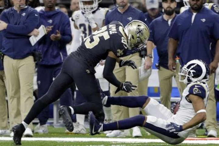 Saints cornerback Apple