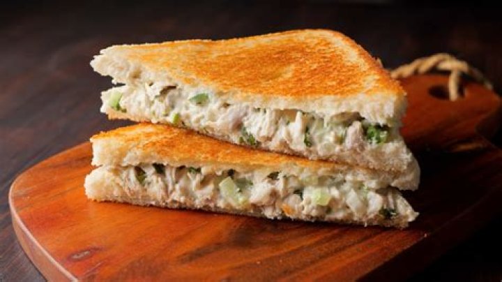 Sandwich whose name lacks initials for bread and mayo