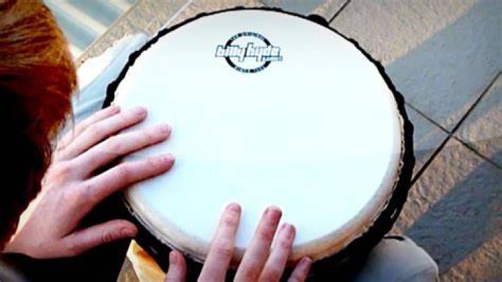 Small drum played with the hands