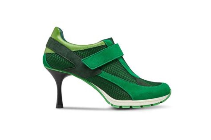Sneaker or stiletto for example