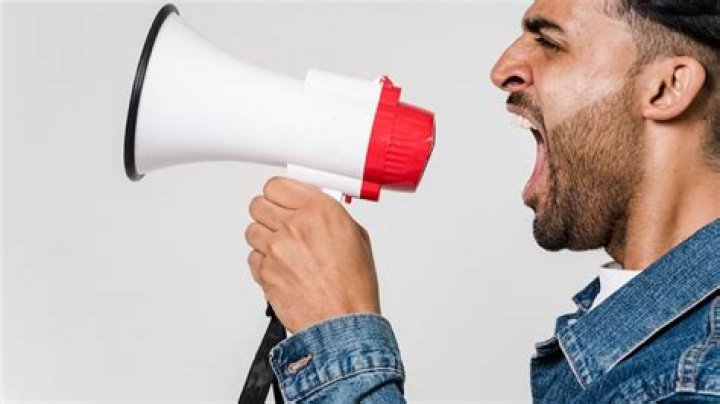 Speak haltingly