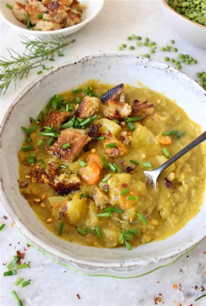 Split vegetable in soup