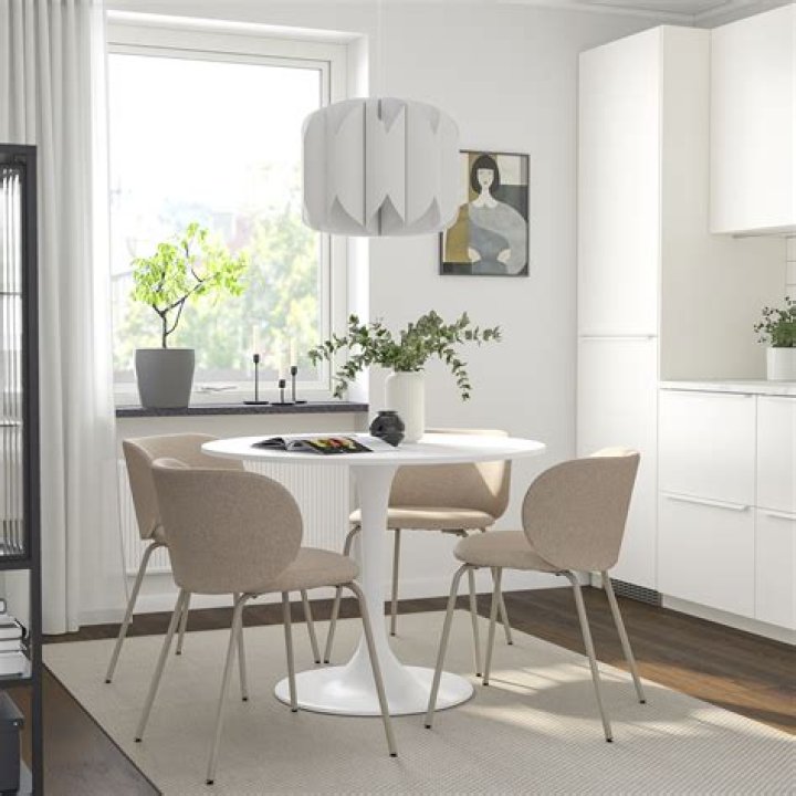 Store with Ektorp sofas and Docksta tables