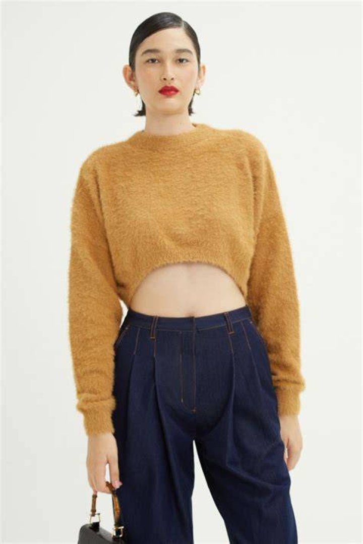 Sweater fuzz