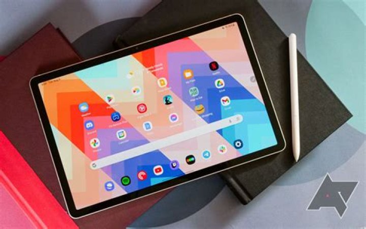 Tablet computer that competes with the Galaxy Tab