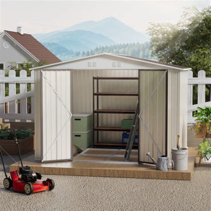 Tool storage building